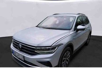 VW Tiguan 51.750 km 22.880 &euro; Saarbrücken 66115