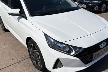 Hyundai i20 17.166 km 15.950 &euro; Schwetzingen 68723