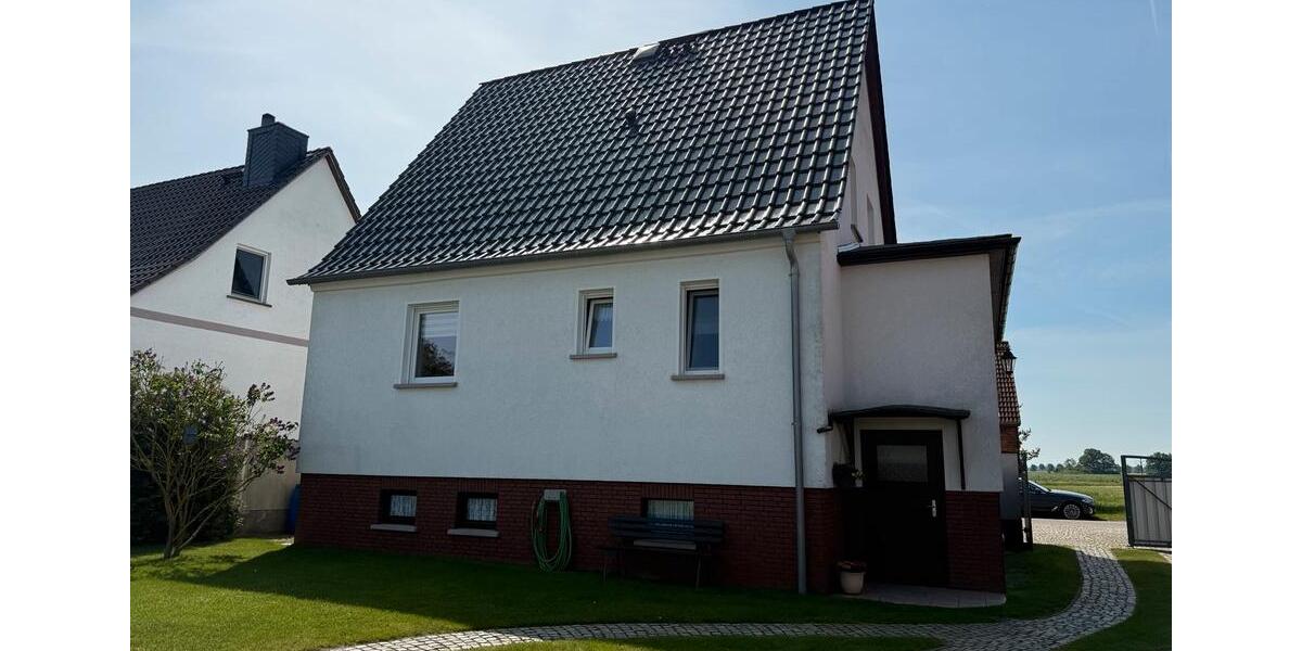 Einfamilienhaus Gardelegen - 5 Zimmer, 144 m&sup2;, 260.000&euro; | Angebot:26705714