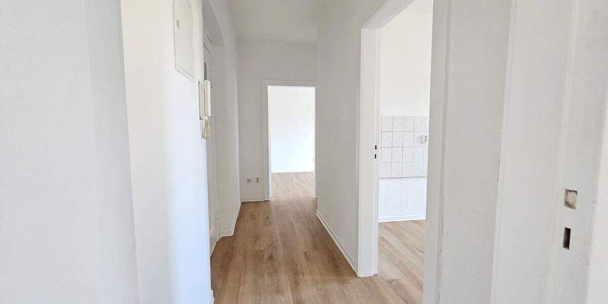 Zimmer Magdeburg Fermersleben - 2 Zimmer, 48 m&sup2;, 290&euro; | Angebot:26187684