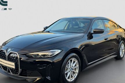 BMW i4 32.537 km 34.900 &euro; Nettetal 41334