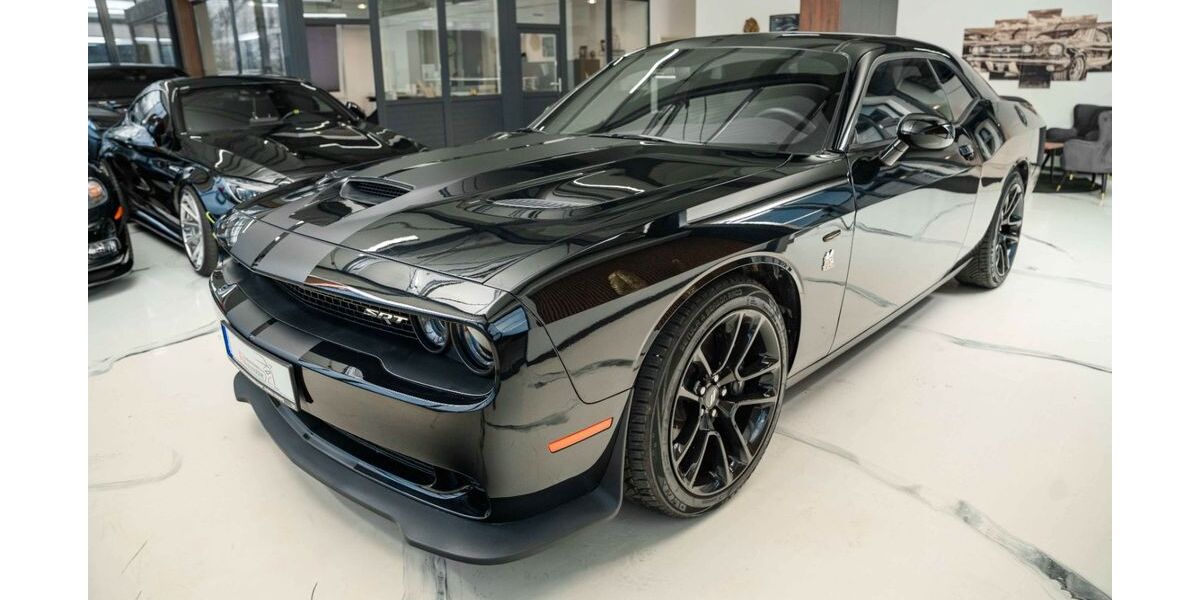 Dodge Challenger 26.925 km 42.999 &euro; Quakenbrück 49610