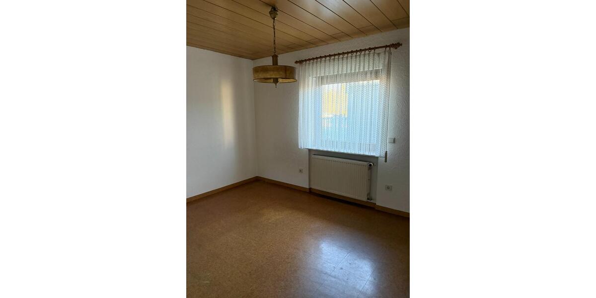 Harthausen - Bungalow mit großem Garten zu vermieten 4 zimmer