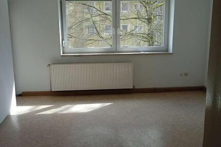 Wohnung Neustadt bei Coburg - 3 Zimmer, 65 m&sup2;, 420&euro; | Angebot:25978577