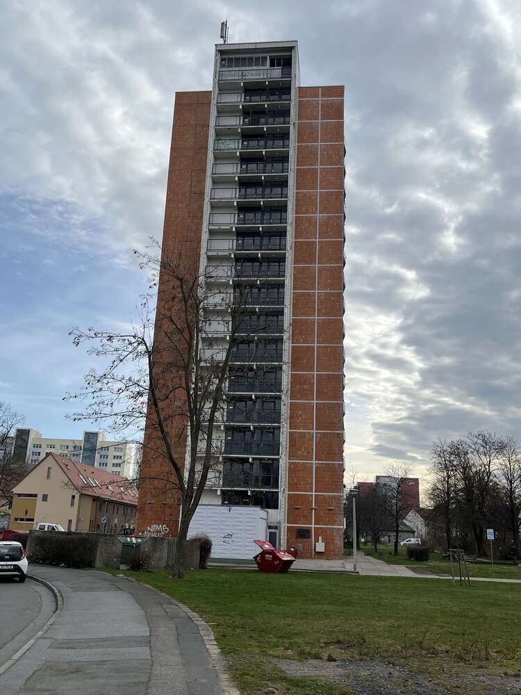Wohnung zum Mieten in Dresden 260 € 26.89 m²
