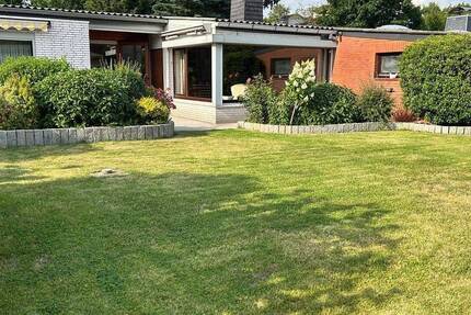 IN BESTER WOHNLAGE - REIHENMITTELHAUS MIT SCHÖNEM GARTEN
