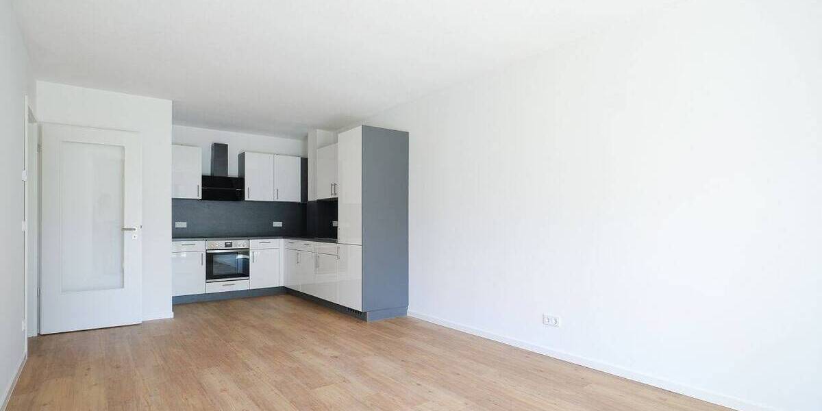 Etagenwohnung Berlin Siemensstadt - 3 Zimmer, 85 m&sup2;, 1.594&euro; | Angebot:26865416
