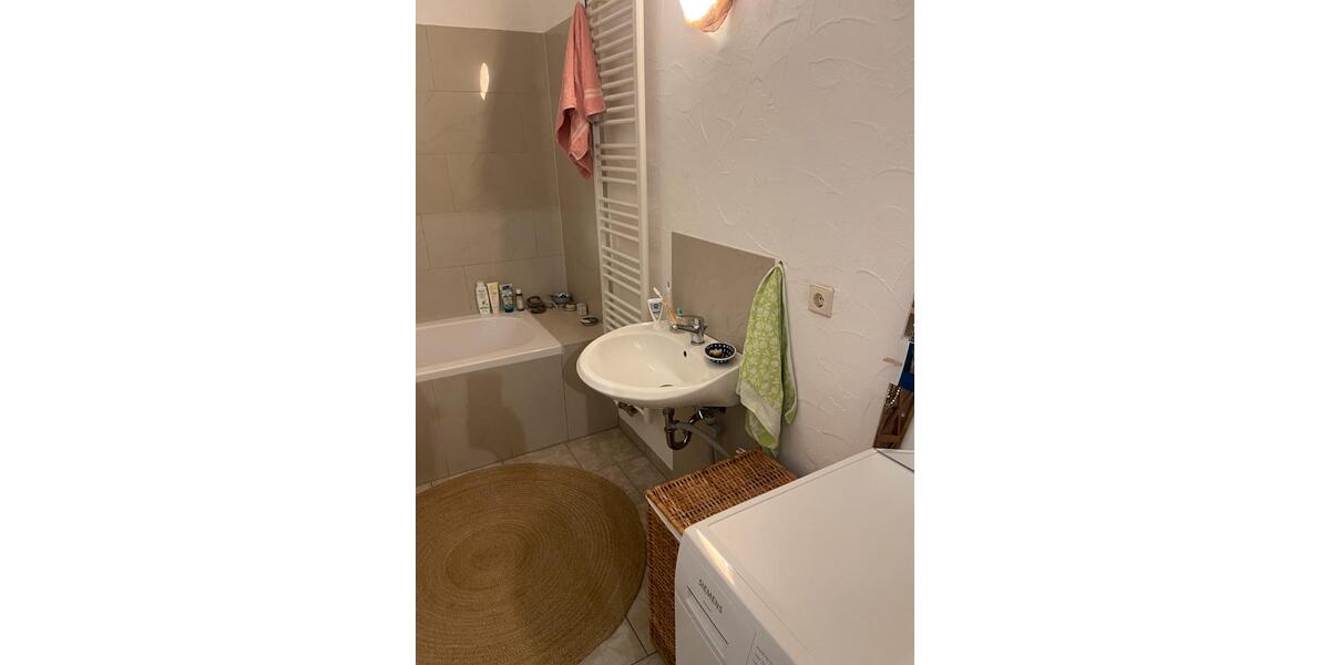 Etagenwohnung Weimar - 2 Zimmer, 57 m&sup2;, 650&euro; | Angebot:26409183