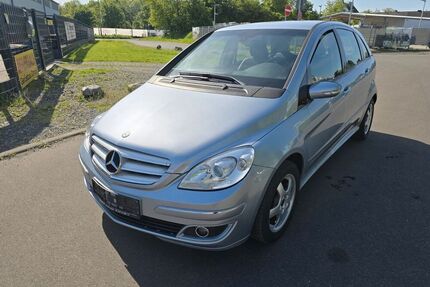 Mercedes B 200