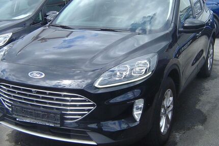 Ford Kuga 62.900 km 24.790 &euro; Außernzell 94532
