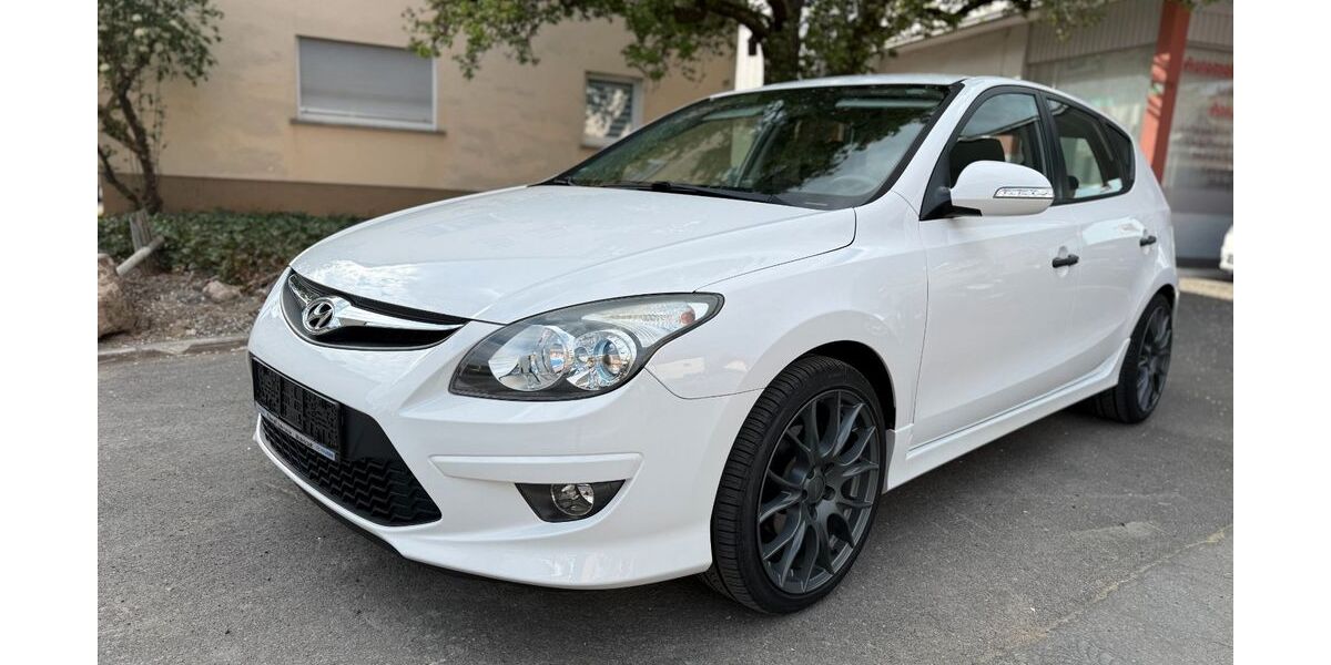 Hyundai i30 67.983 km 5.999 &euro; Veitshöchheim 97209