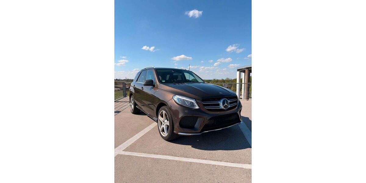 Mercedes-Benz GLE 350 158.000 km 29.900 &euro; Moosinning 85452