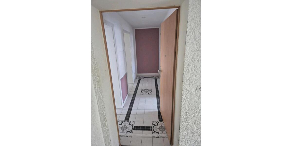 Erdgeschoßwohnung Stuttgart Zuffenhausen - 1 Zimmer, 60 m&sup2;, 270.000&euro; | Angebot:24514643