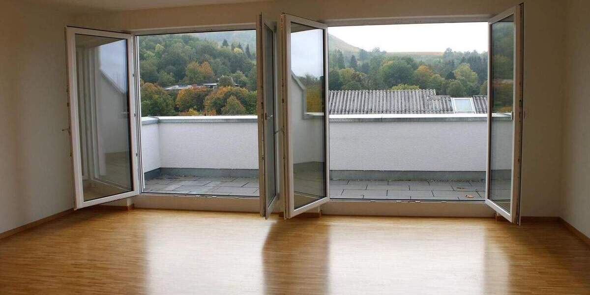 Etagenwohnung Neckarsulm - 2 Zimmer, 63 m&sup2;, 830&euro; | Angebot:24990893