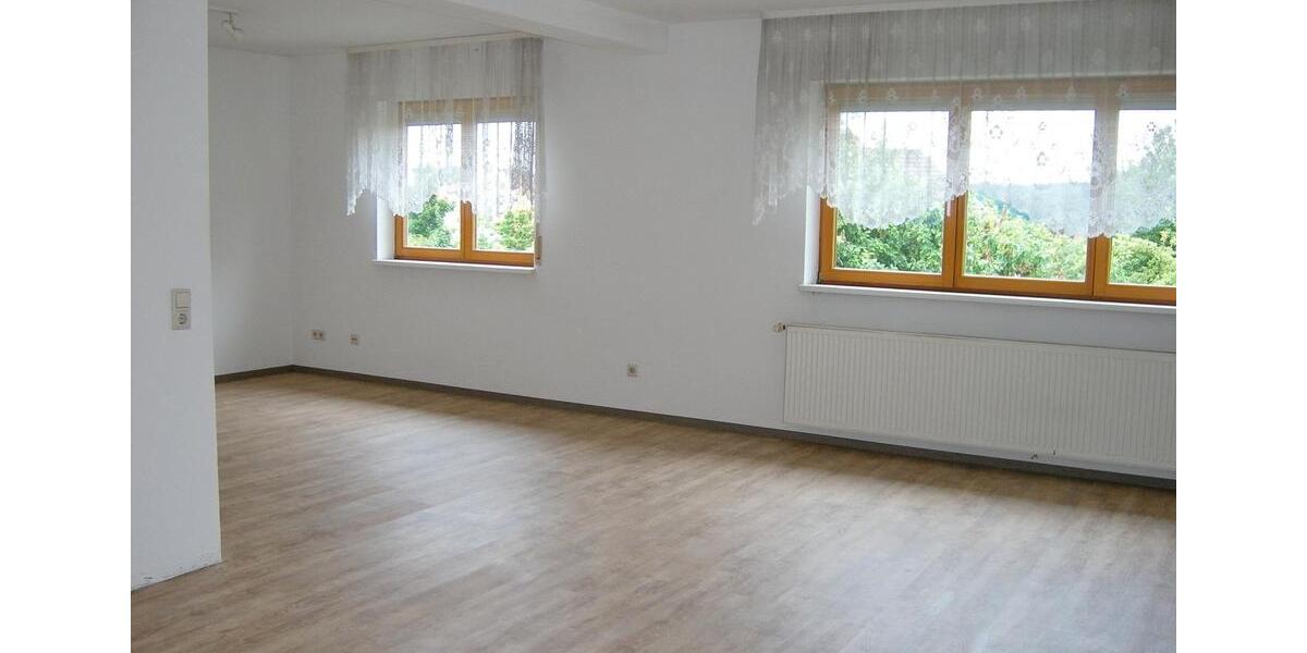 Einfamilienhaus Steinwenden - 9 Zimmer, 225 m&sup2;, 425.000&euro; | Angebot:27254521