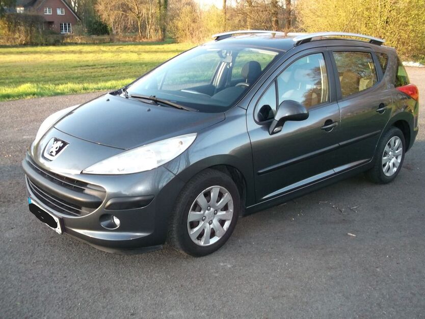 Peugeot 207 120.000 km 3.400 € Bielefeld 33609