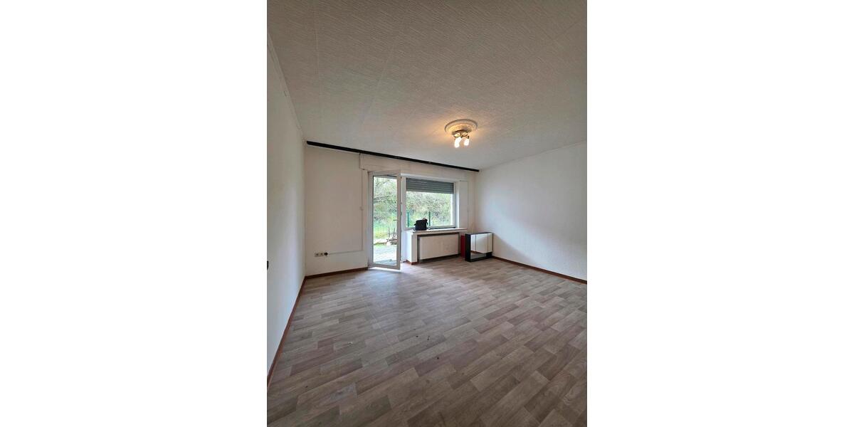 Erdgeschoßwohnung Beverungen - 3 Zimmer, 68 m&sup2;, 405&euro; | Angebot:26341689