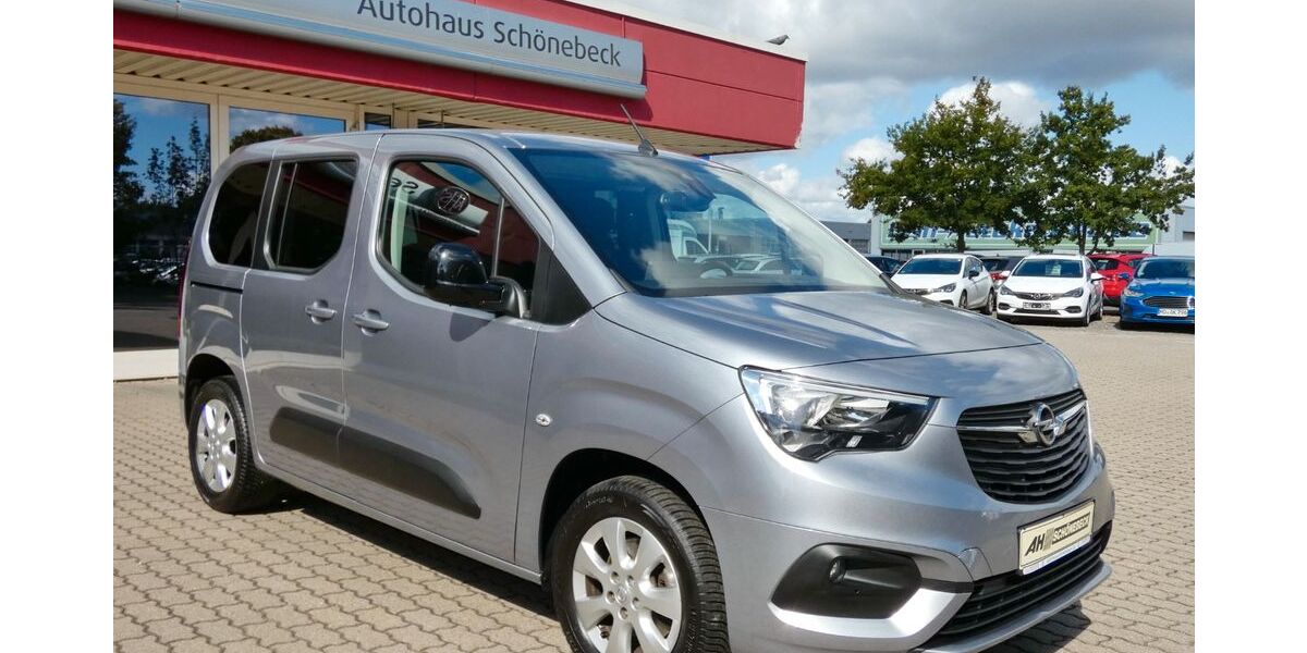 Opel Combo 90.311 km 15.990 &euro; Magdeburg 39120