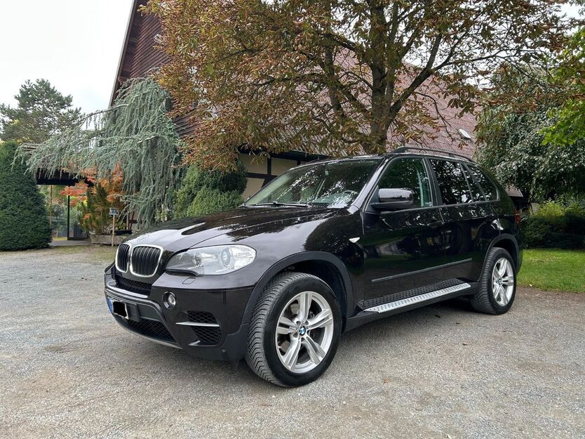 BMW X5 228.000 km 15.800 € röthenbach 90552