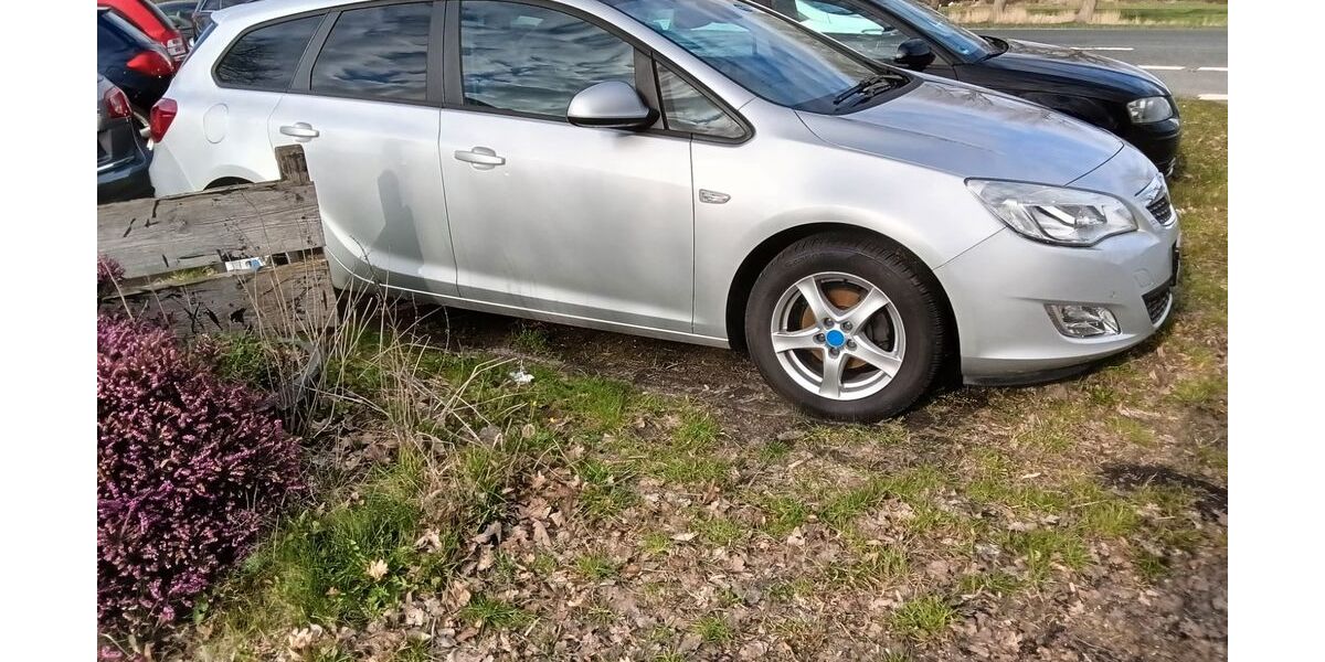 Opel Astra 99.850 km 5.499 &euro; Loxstedt-Nesse 27612