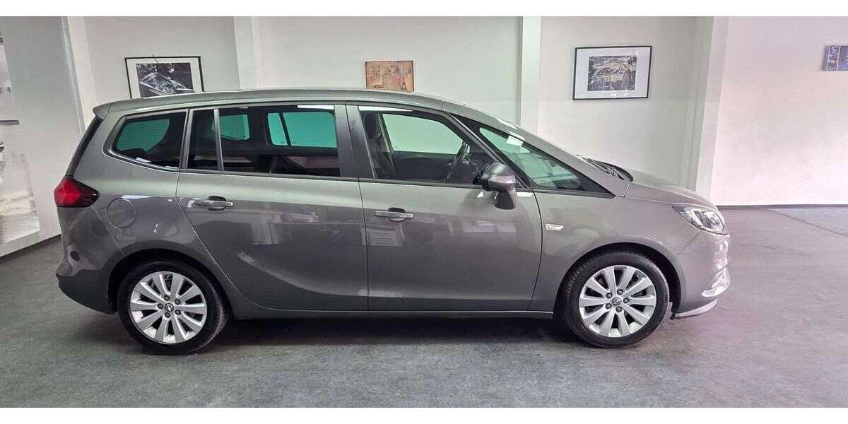 Opel Zafira 86.000 km 12.900 &euro; Asperg 71679