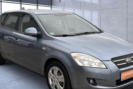 Kia ceed / Ceed 208.784 km 1.990 € Erfurt 99086