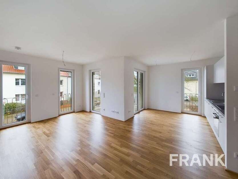 Wohnung zum Mieten in Frankfurt 2.010 € 88.8 m²