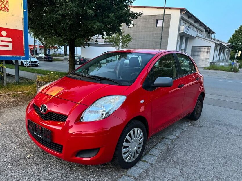 Yaris