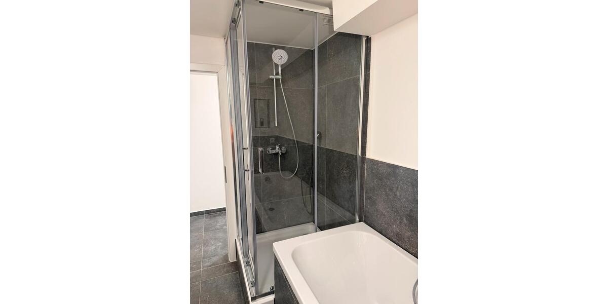 Erdgeschoßwohnung Uelzen - 2 Zimmer, 80 m&sup2;, 900&euro; | Angebot:26041787