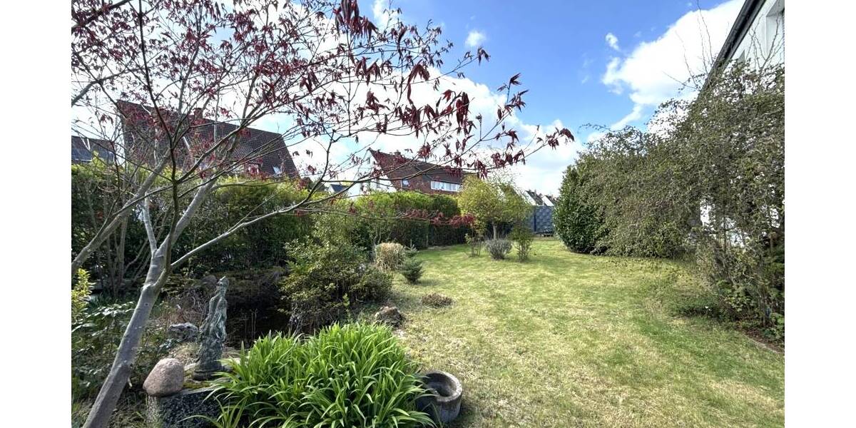 Etagenwohnung Bielefeld Hillegossen - 2 Zimmer, 95 m&sup2;, 118.000&euro; | Angebot:26402367