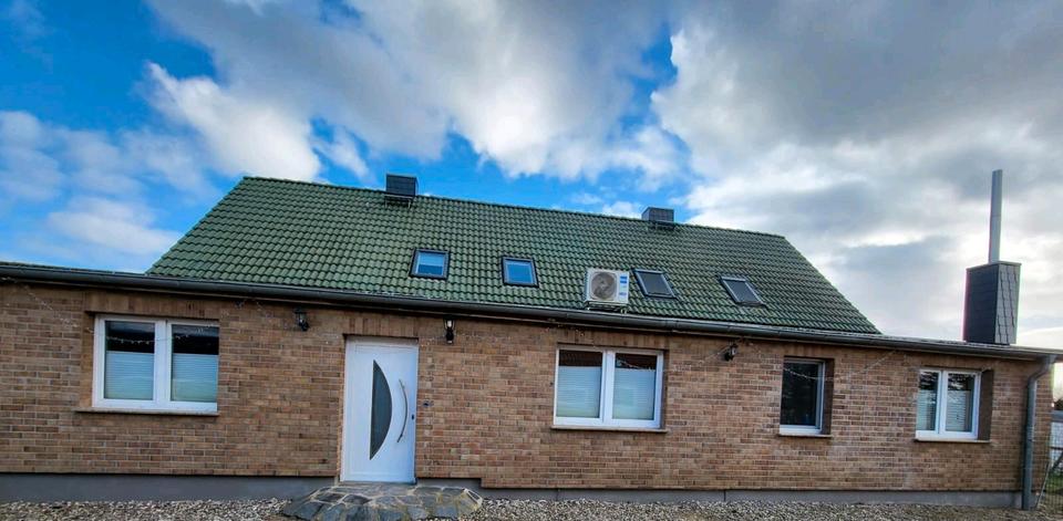 Einfamilienhaus in ruhiger Lage mit großem Grundstück 7 zimmer