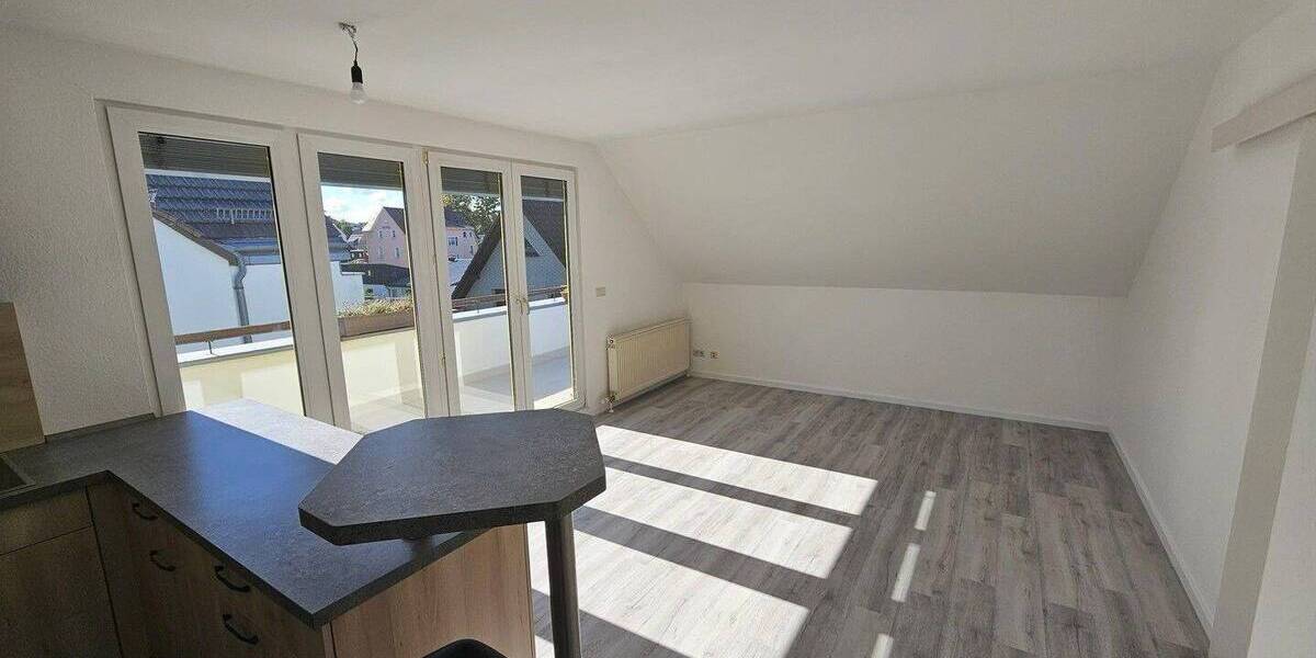 Teilmöblierte, hochwertig sanierte Wohnung in gepflegter Umgebung 2 zimmer