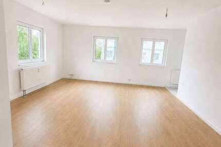 Wohnung Fürstenwalde - 2 Zimmer, 81 m&sup2;, 988&euro; | Angebot:27112708