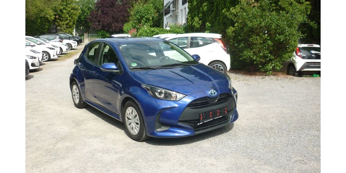 Toyota Yaris 86.500 km 14.990 &euro; Estenfeld bei Würzburg 97230