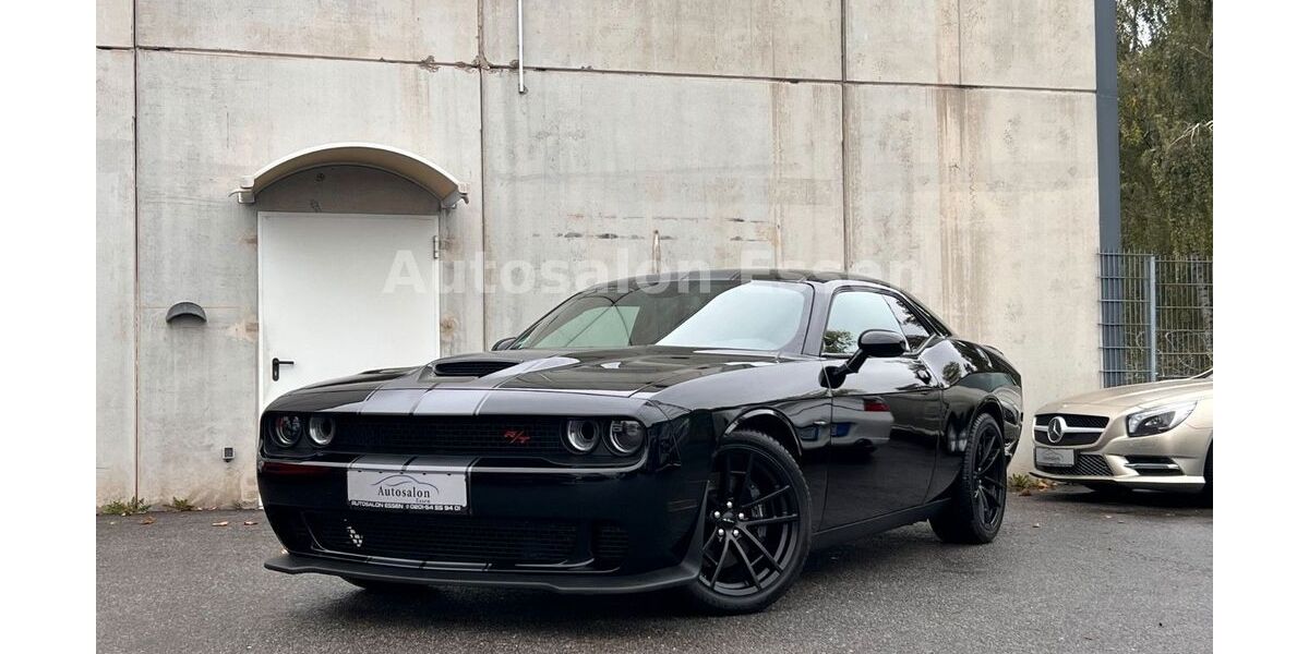 Dodge Challenger 7.214 km 44.950 &euro; Essen 45141