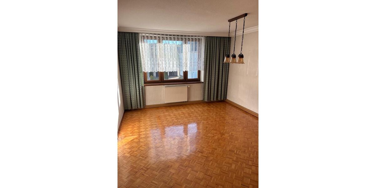Etagenwohnung Pockau-Lengefeld Nennigmühle - 5 Zimmer, 58 m&sup2;, 25.000&euro; | Angebot:27222691