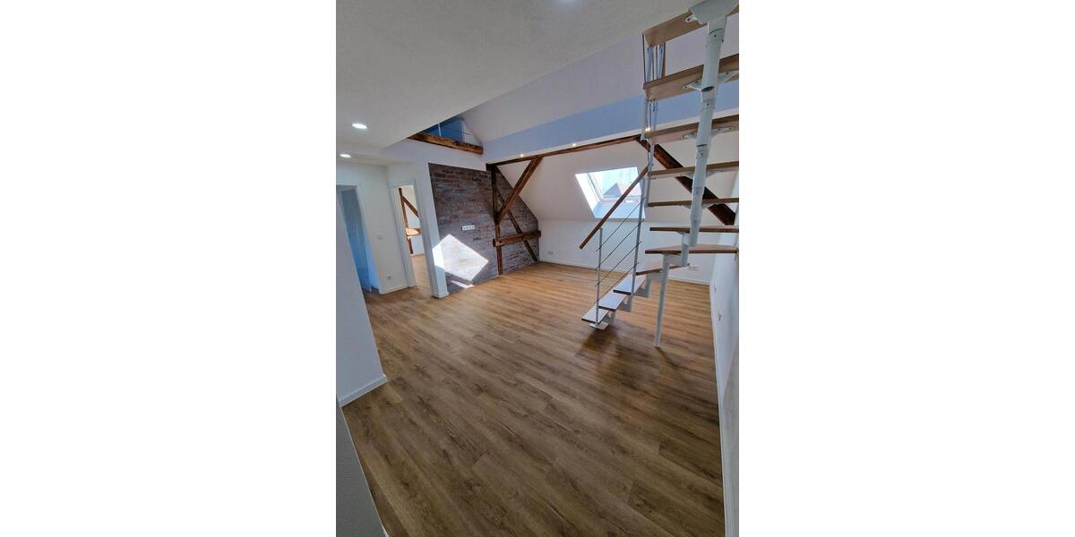 Dachgeschoßwohnung Zörbig - 3 Zimmer, 80 m&sup2;, 760&euro; | Angebot:25408249