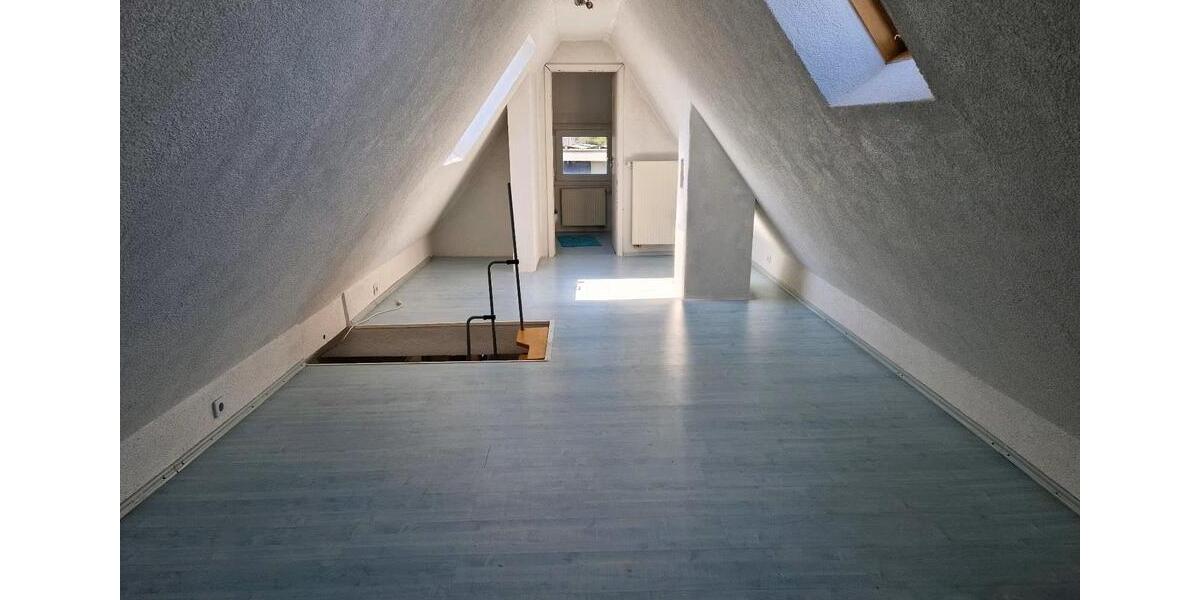 Etagenwohnung Bretten - 4 Zimmer, 95 m&sup2;, 950&euro; | Angebot:26677331