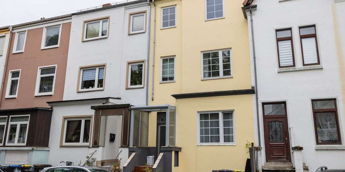 Einfamilienhaus Bremen Burglesum - 9 Zimmer, 209 m&sup2;, 319.000&euro; | Angebot:27100769