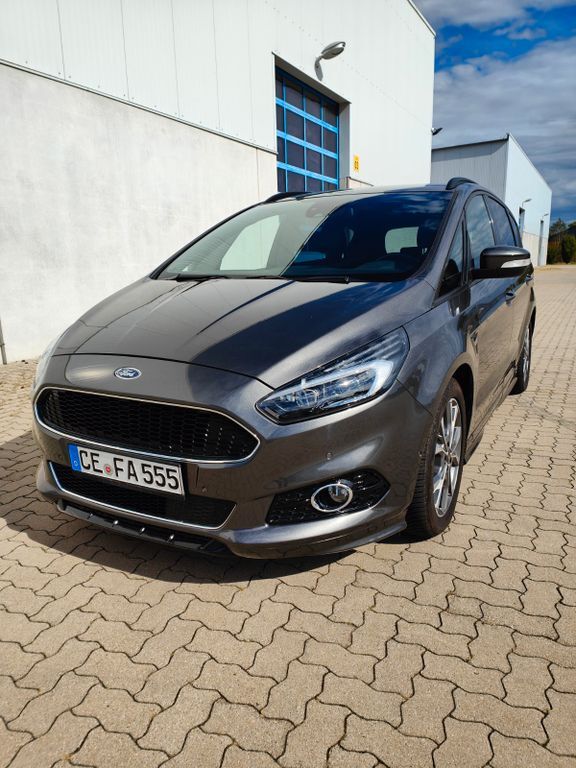 Ford S-Max 105.000 km 16.700 € Nienhagen 29336