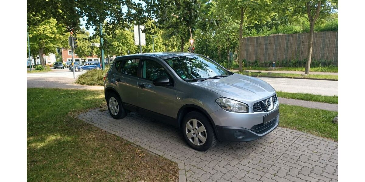 Nissan Qashqai 199.000 km 6.499 &euro; Bad Schwartau 23611