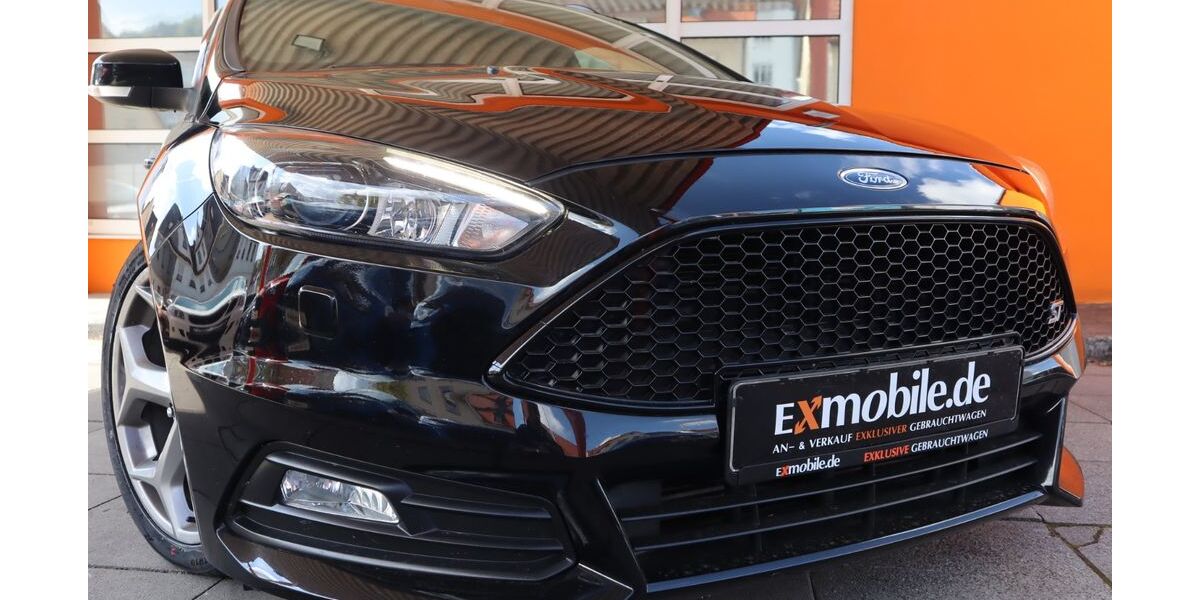 Ford Focus 125.000 km 15.999 &euro; Albstadt 72461