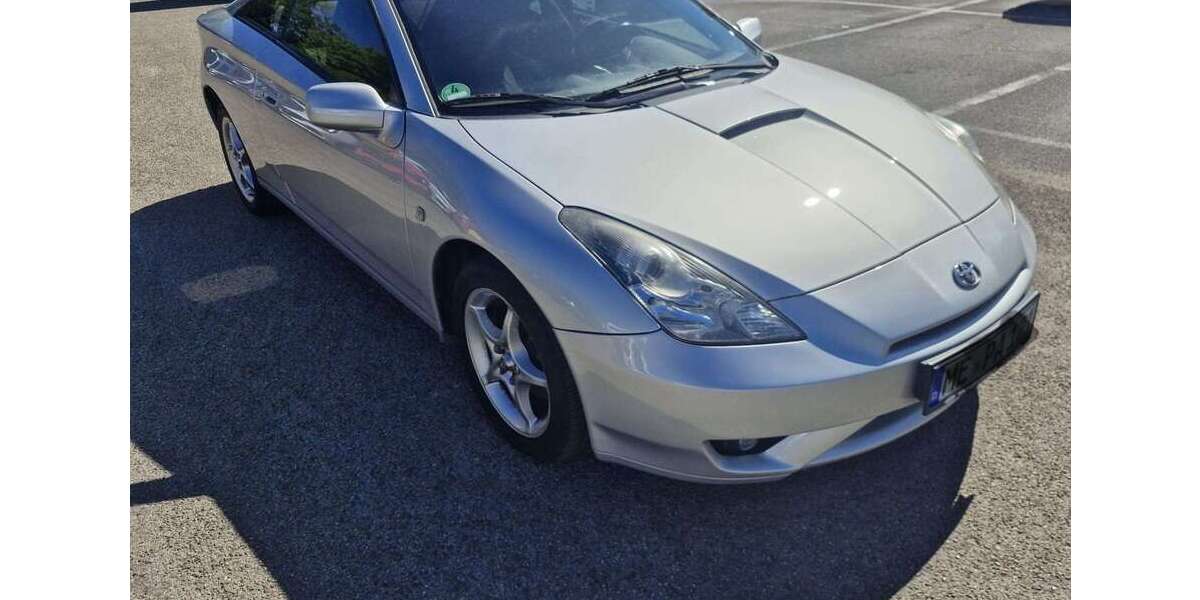 Toyota Celica 220.000 km 3.750 &euro; Hilden 40723