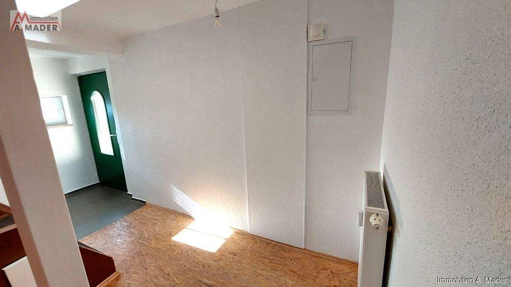 Etagenwohnung Pöttmes Stuben - 3 Zimmer, 75 m&sup2;, 675&euro; | Angebot:25290527