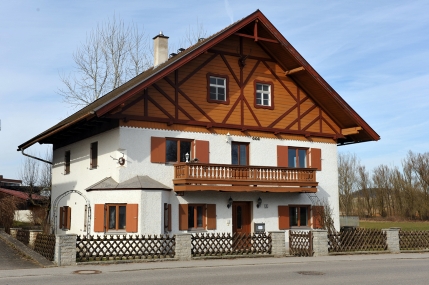 Haus zum Kaufen in Unterdietfurt 351.700 € 135 m²