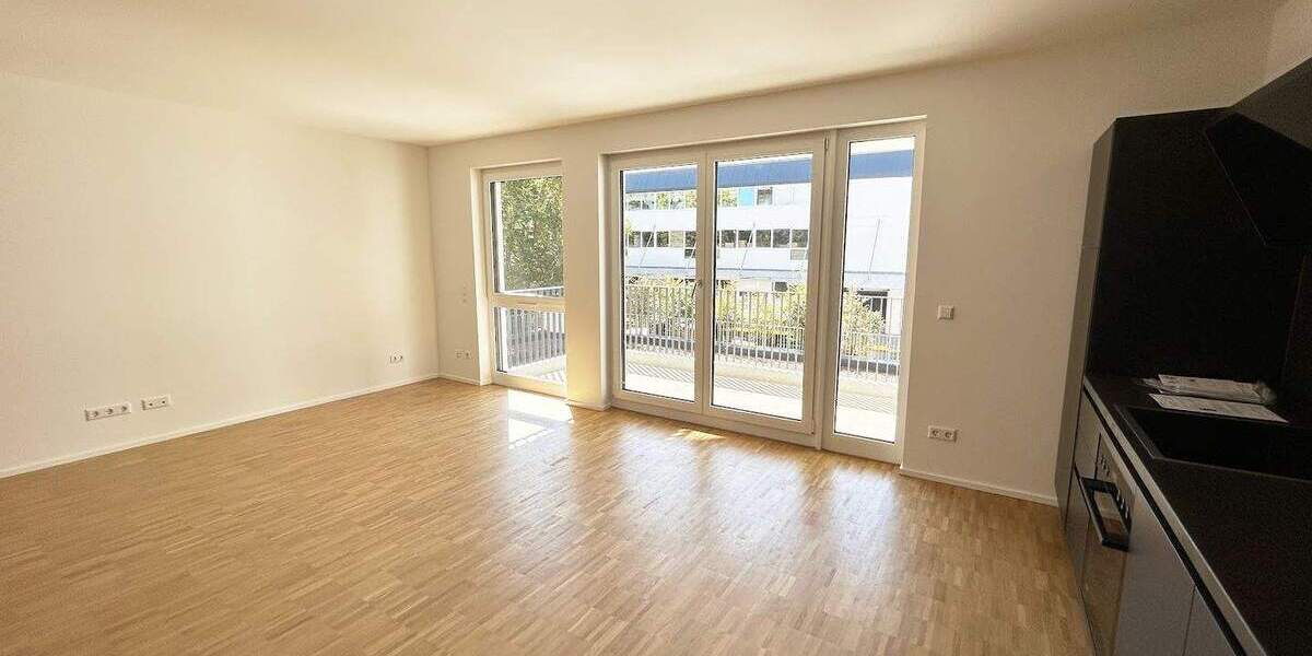 Etagenwohnung Stuttgart Untertürkheim - 2 Zimmer, 70 m&sup2;, 1.150&euro; | Angebot:25769468