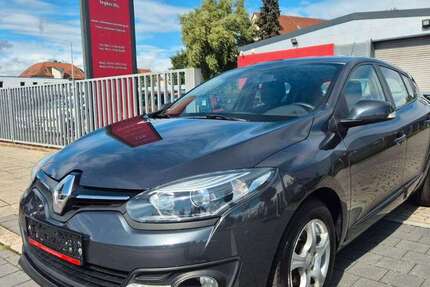 Renault Megane 216.000 km 3.999 € Nürnberg 90431