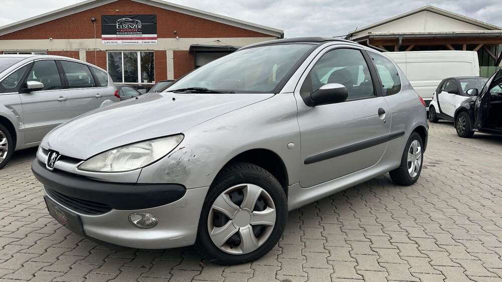 Peugeot 206 183.999 km 2.590 € Eppingen 75031