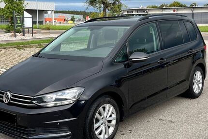 VW Touran 136.000 km 16.999 € Biessenhofen 87640