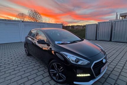 Hyundai i30 129.000 km 10.600 &euro; Friedrichsdorf bei Frankfurt Main 61381